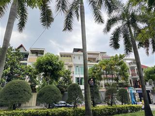 Bán nhà đặng thuỳ trâm cách đh văn lang 50m, 4 tầng có gara ô tô, sân thượng, giếng trời, công viên