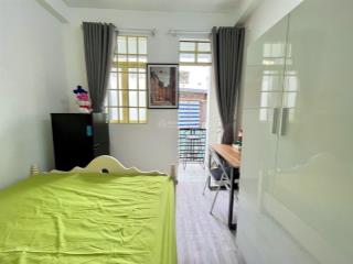 Chính chủ cho thuê phòng studio ban công ngay phố ẩm thực phan xích long, gần ngã tư phú nhuận