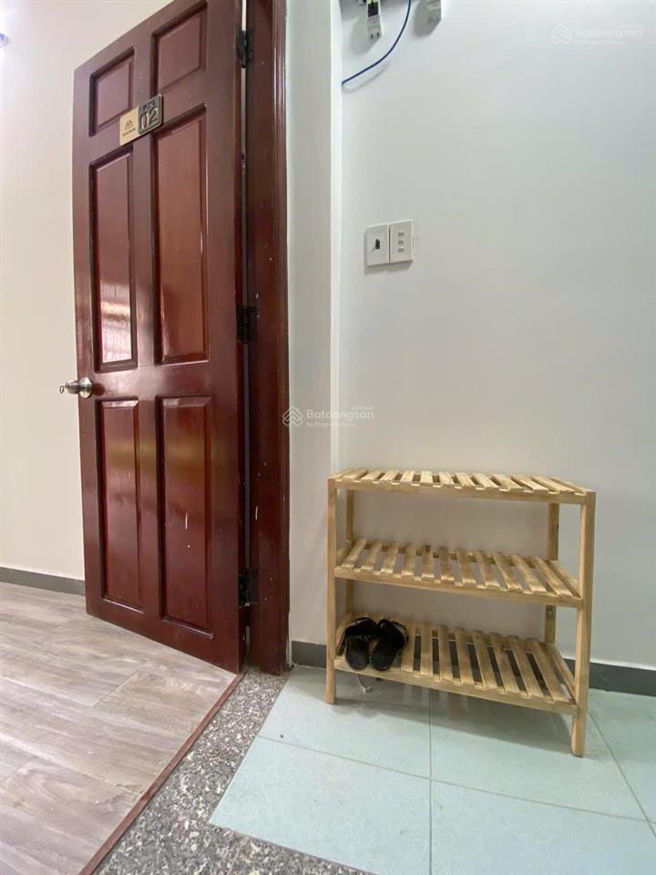 Chính chủ cho thuê phòng studio ban công ngay phố ẩm thực phan xích long, gần ngã tư phú nhuận