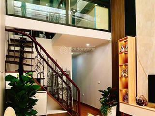Hàng hiếm bán nhà mặt phố trần nhật duật, hoàn kiếm  thích hợp cho thuê hoặc làm homestay