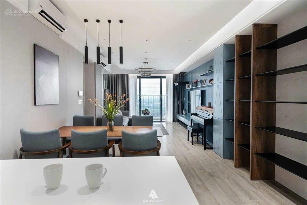 Giá thật, duy nhất căn 3pn, 107m2, tầng trung, nhà đẹp, chỉ 12 tỷ.  0343 202 ***
