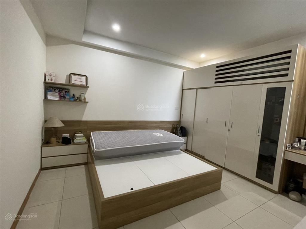 Duy nhất bán căn 3pn tòa a10, tầng trung, view thoáng, nội thất đầy đủ. chỉ 9,5 tỷ.  0343 202 ***