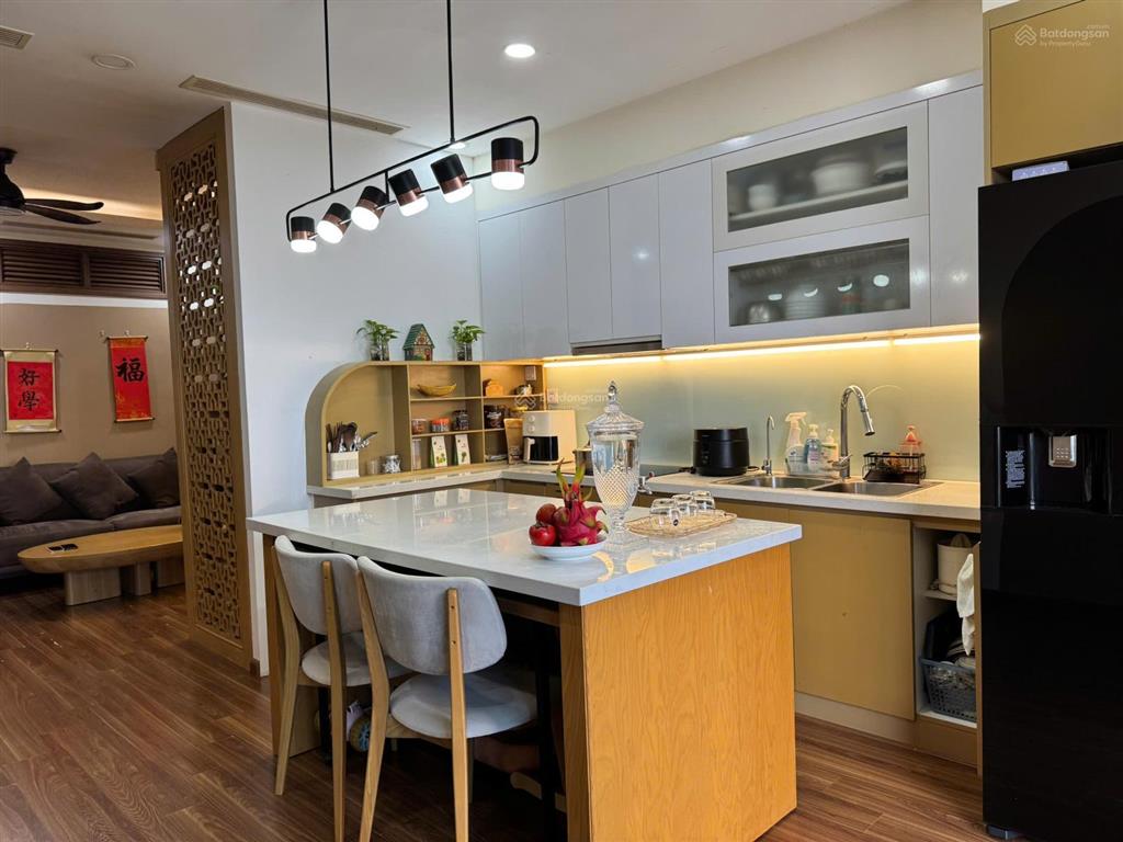 Chính chủ bán căn 3 ngủ, 79m2, tầng trung, chuẩn bị nhận nhà, giá thật 93tr/m2. 0343 202 ***