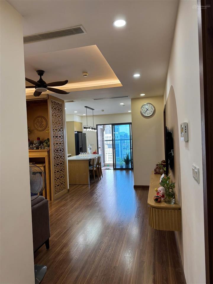 Chính chủ bán căn 3 ngủ, 79m2, tầng trung, chuẩn bị nhận nhà, giá thật 93tr/m2. 0343 202 ***