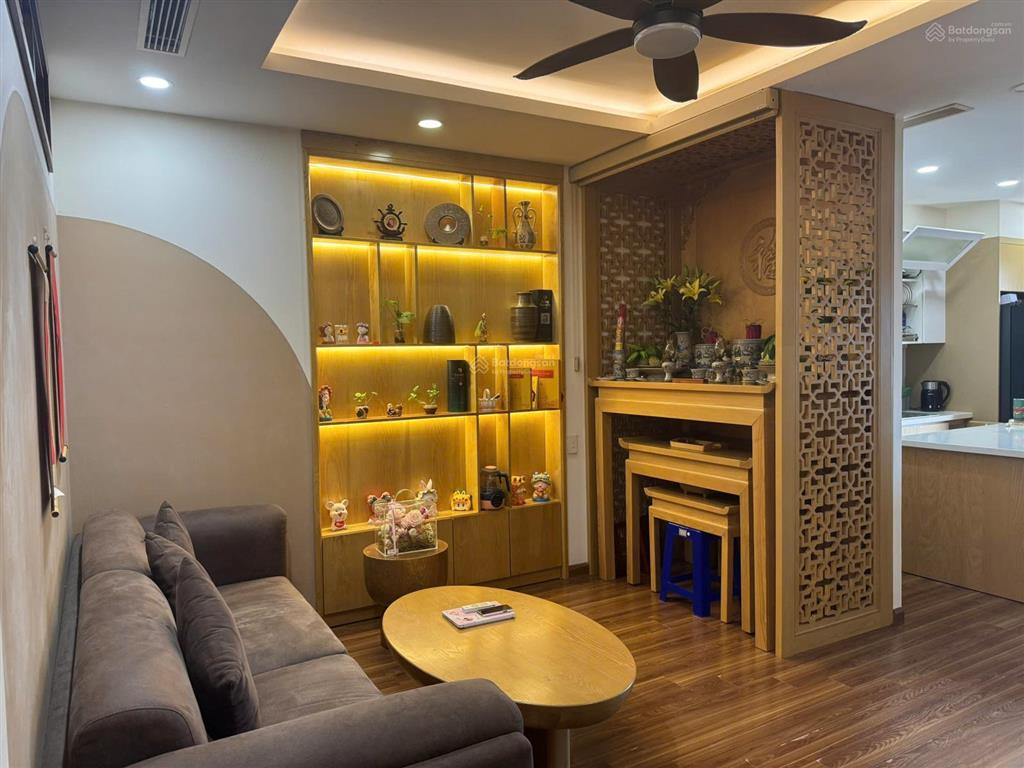 Chính chủ bán căn 3 ngủ, 79m2, tầng trung, chuẩn bị nhận nhà, giá thật 93tr/m2. 0343 202 ***