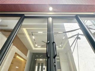 Tây sơn thái hà 6 tầng thang máy nhà mới đẹp gần phố ngõ rộng dt 42m , mt 5m . giá 13,5 tỷ