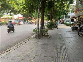 Bán nhanh toà nhà mp lê trọng tấn  thanh xuân 182m2 8t thang máy lô góc vỉa hè oto dừng đỗ kd vip