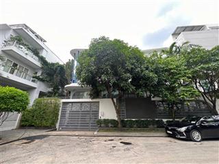 Bán siêu biệt thự view sông nguyễn văn hưởng ,thảo điền q2 dt 22x19m hầm 3 lầu giá 129 tỷ