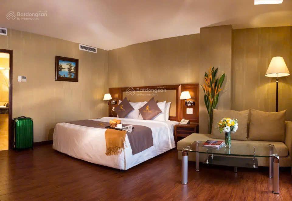 Giảm giá bán gấp biệt thự saigon pearl q. bình thạnh dt 7,2x21m hầm 3 lầu hđt 130tr/th giá 80 tỷ