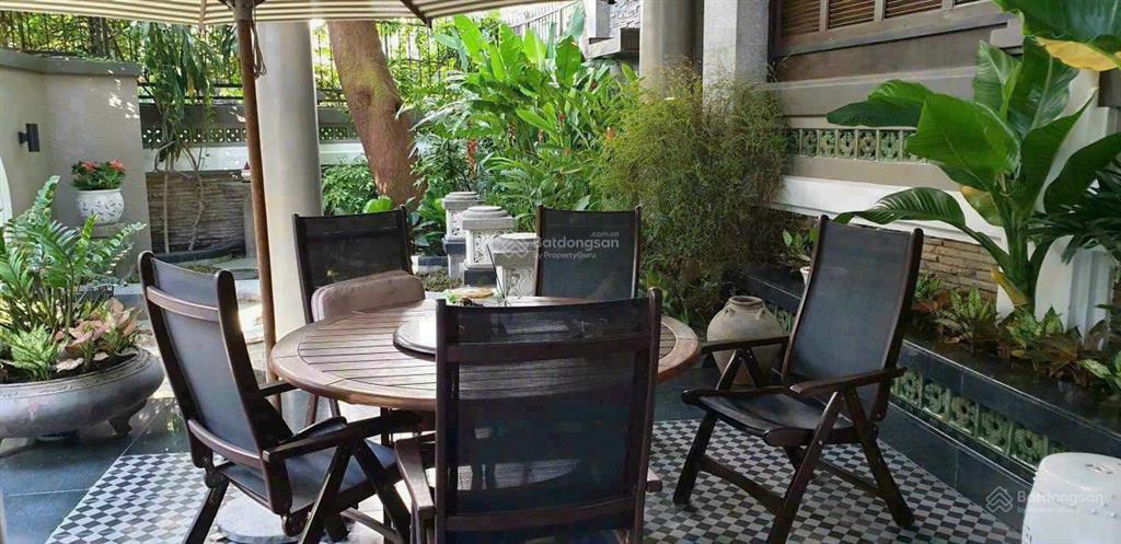 Bán mặt tiền ngang to 13m tại phố kỳ đồng, p.9, q3  dt 12.5x13m 4 lầu hđt 180tr/th, giá 79 tỷ