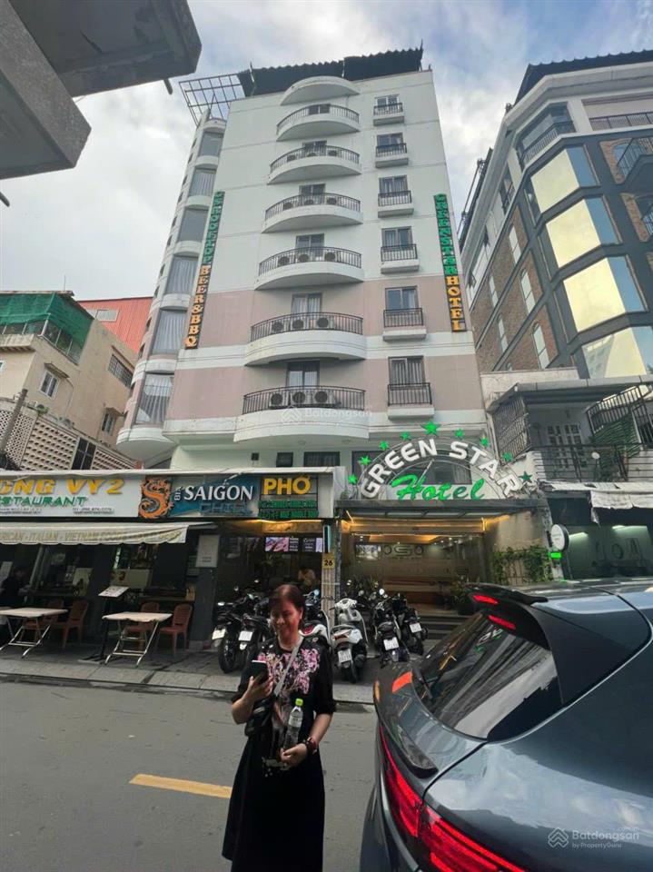 Bán khách sạn phố tây bùi viện p. phạm ngũ lão q1  dt 15x16m 8 lầu 38p hđt 550tr/th giá 100 tỷ