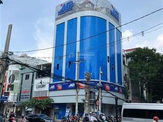 Bán nhà góc 2 mặt tiền hai bà trưng, chợ tân định. dt 10mx20m. xây dựng 1 hầm 7 tầng. giá 70 tỷ