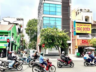 Bán nhà mặt tiền ngay trần hưng đạo, quận 1. dt 8m x 20m. 1 hầm 7 tầng. giá 95 tỷ