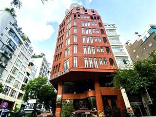 Bán nhà mặt tiền calmette, quận 1. diện tích 8,25m x 17m. xây dựng 7 tầng. giá bán 60 tỷ