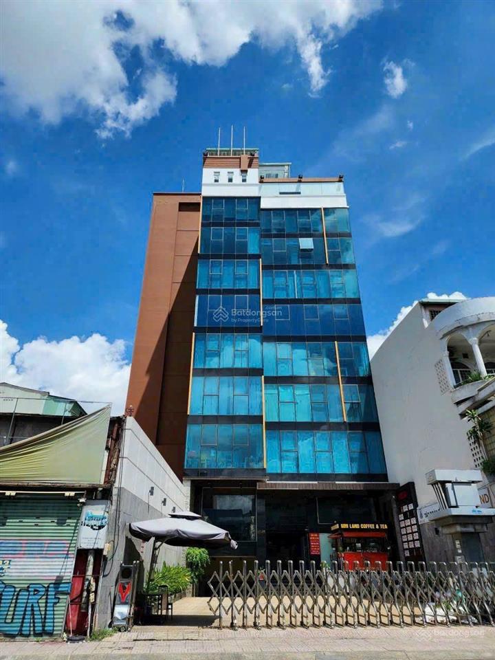 Bán nhà mặt tiền ngay hai bà trưng, quận 1. dt 21x17m, 1h 8 tầng 1727m2 sàn  250 triệu/th 105 tỷ