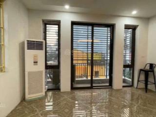 Bán nhà mặt phố thuốc bắc dt 98 m 5 tầng mặt tiền 8,8 m giá 56tỷ lô góc vỉa hè kinh doanh đỉnh