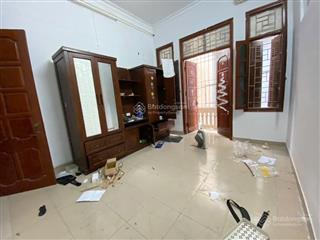 Bán nhà đê la thành ba đình 50m 5t nhỉnh 12tỷ vị trí siêu đẹp ngõ thông thoáng sổ vuông đẹp