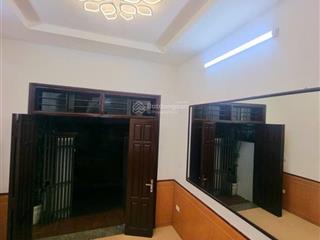 Bán nhà hoàng hoa thám ba đình dt 41 m 3 ngủ gần phố ngõ thoáng đẹp giá chỉ 7,999tỷ