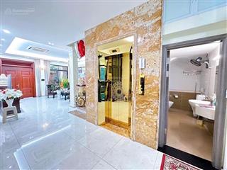 Bán gấp nhà mặt phố lò đúc, 46 tỷ, 62m2, đẹp, nhiều tiện ích