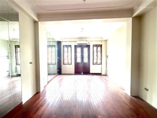 Bán nhà riêng phố hoà mã, hai bà trưng 25m2, 4 tầng, giá 7 tỷ. hiếm, gần phố.