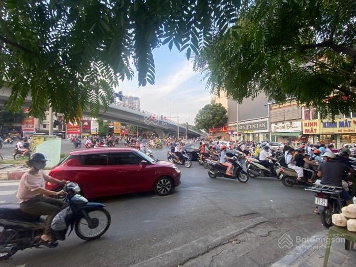 Bán đất phố minh khai, hai bà trưng 90m2, mt 5.5m, giá 19 tỷ. ô tô đỗ cửa.