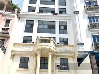 Bán tòa nhà thẩm mỹ ngay đường 3 tháng 2 quận 10  8x23m hầm 9 tầng. giá 72 tỷ
