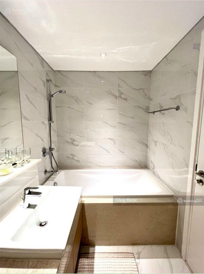 Cần bán căn hộ chung cư zenity 117m2, 3pn, q.1, giá 13 tỷ,  0903 077 ***. được