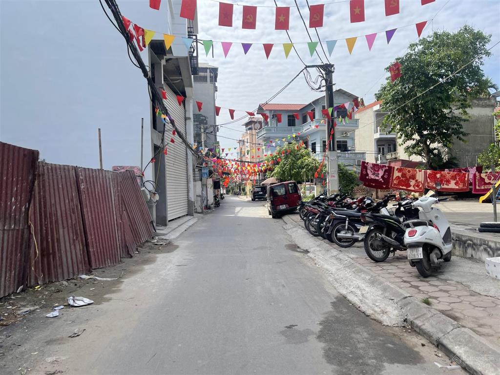 Lô đất đẹp xuân phương, hoè thị 53m2 mt gần 4m. sát ô tô tránh giá chỉ 7,5tỷ. đầu tư xây ccmn