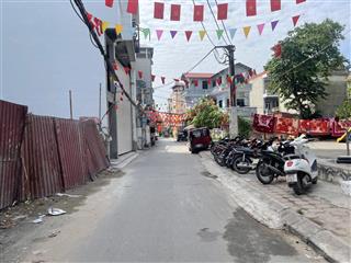 Lô đất đẹp xuân phương, hoè thị 53m2 mt gần 4m. sát ô tô tránh giá chỉ 7,5tỷ. đầu tư xây ccmn