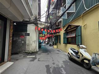 Bán nhà  lương đình của  đống đa  30m ra mặt phố  kinh doanh nhỏ  ngõ thông thoáng