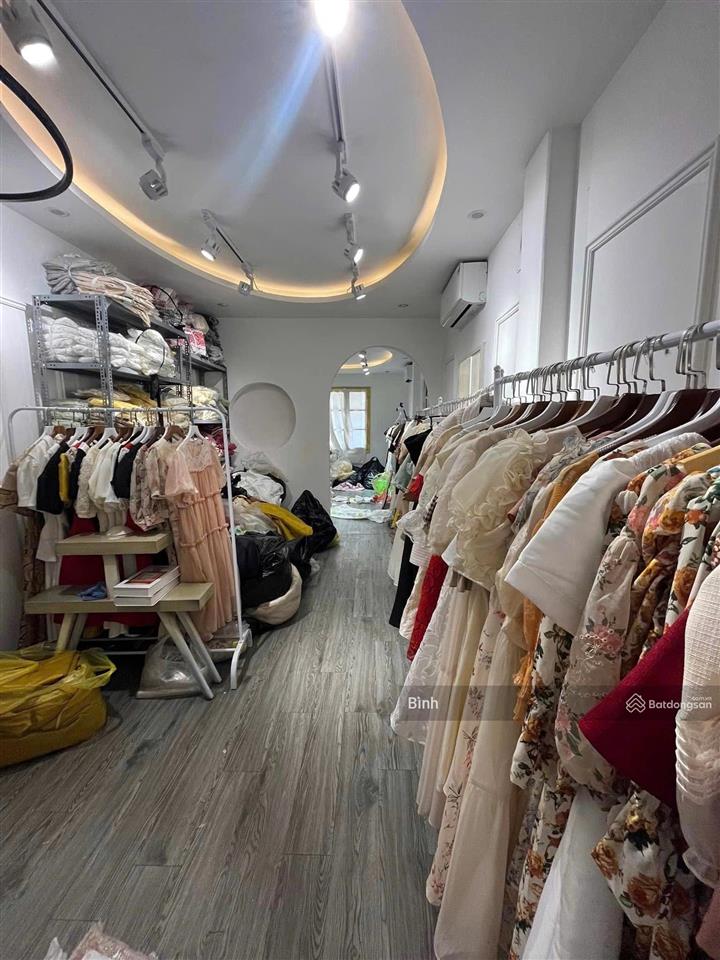 Cho thuê nhà mp thợ nhuộm, 25m2x 5 tầng, mt 3m, giá thuê 16tr, nhà mới, nguyên căn,  0968 952 ***