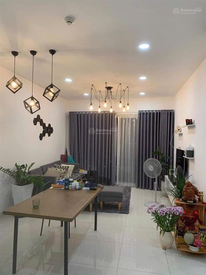 Bán căn hộ 2 phòng ngủ tulip, đường hoàng quốc việt, quận 7 giá 3,3 tỷ