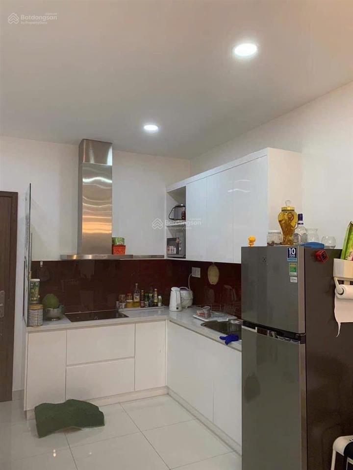 Bán căn hộ 2 phòng ngủ tulip, đường hoàng quốc việt, quận 7 giá 3,3 tỷ