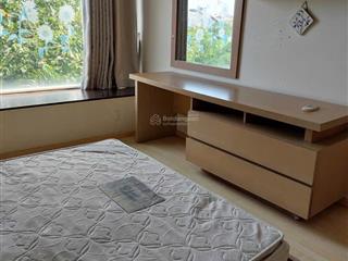 Bán căn hộ 2 phòng ngủ chung cư phú mỹhoàng quốc việt,quận 7 giá 5,1 tỷ