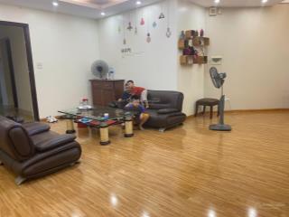 Cho thuê căn hộ 17t6 khu trung hòa nhân chính 3 phòng ngủ full đồ chỉ 16 tr/tháng  0912 883 ***