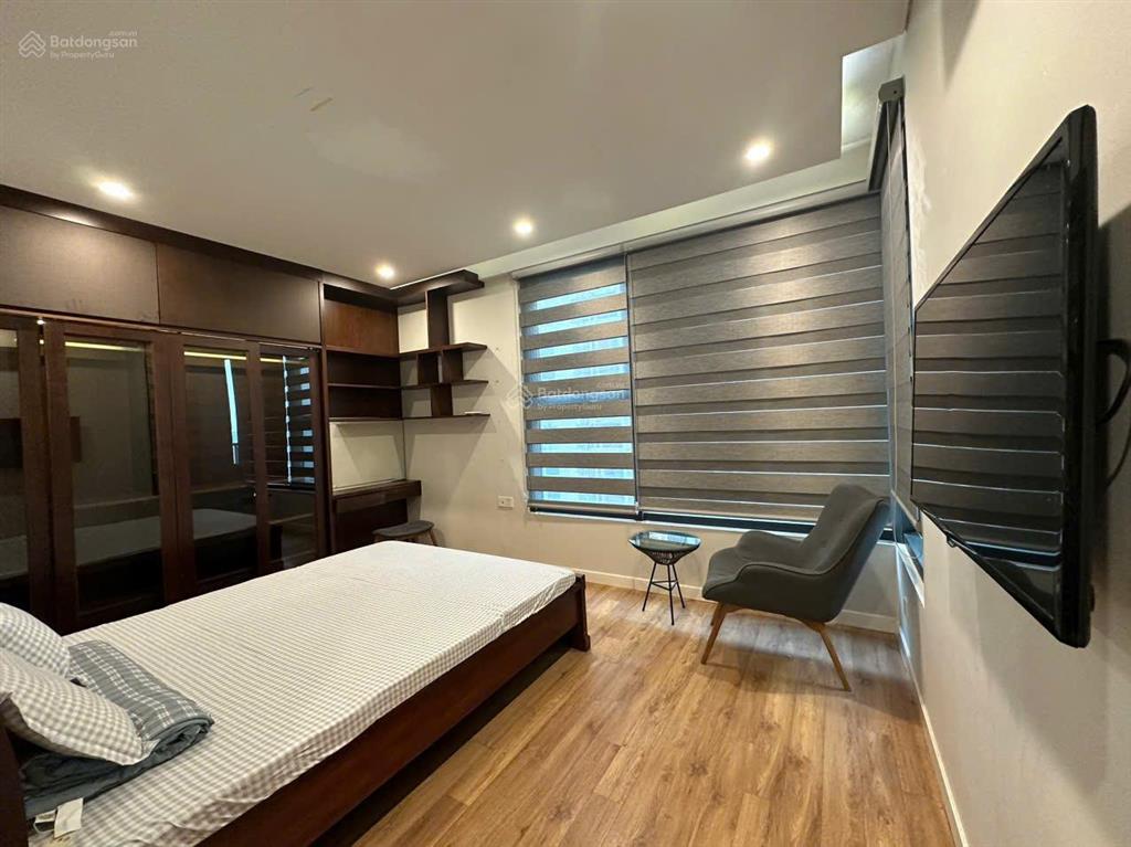 Cho thuê căn hộ đẹp tại hà nội center point  lê văn lương 2 pn full đồ chỉ 15 tr/tháng 0912 883 ***