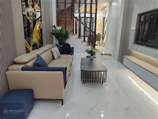 Bán nhà 49,9m2 tại xuân đỉnh, giá cực chất 11,85 tỷ, ô tô đỗ cửa.