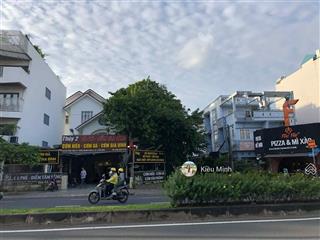 Bán nhà lê văn việt dt 4,5mx20m vuông vức đường nhựa vỉa hè khai thác dòng tiền, giá 8,x tỷ