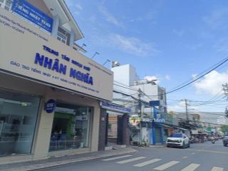 Bán nhà lê văn việt hiệp phú dt 4,8mx20m đường nhựa xe hơi thông, giá 6,x tỷ