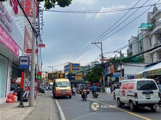 Bán nhà mặt tiền kinh doanh dt 5mx26m, xe hơi ngủ nhà, khu vực xây dựng 5 tầng, giá 9