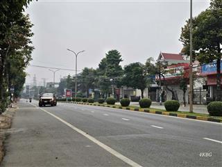 Bán 1091 m2 kinh doanh đỉnh, mặt tiền đại lộ hùng vương việt trì, mt 16m, giá 136 tỷ