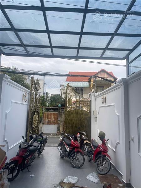 Hẻm xe tải tránh nhau, khu phân lô đồng bộ, sát bv đk thủ đức, 4x14 chỉ 6,5 tỷ.
