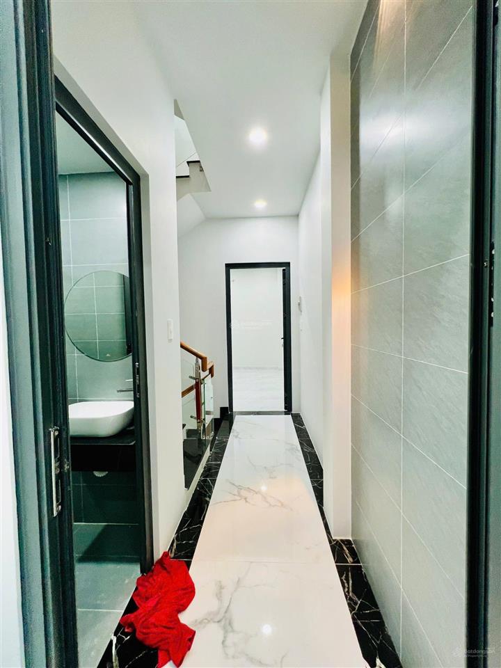 Cách mặt tiền bùi thế mỹ 10m  nhà mới full nội thất, 3.7x13m [nở hậu 3.75m] 4 tầng. giá 7.68 tỷ