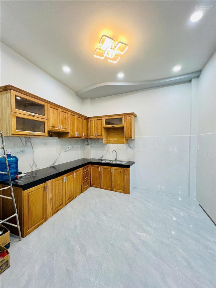 Cách mặt tiền bùi thế mỹ 10m  nhà mới full nội thất, 3.7x13m [nở hậu 3.75m] 4 tầng. giá 7.68 tỷ