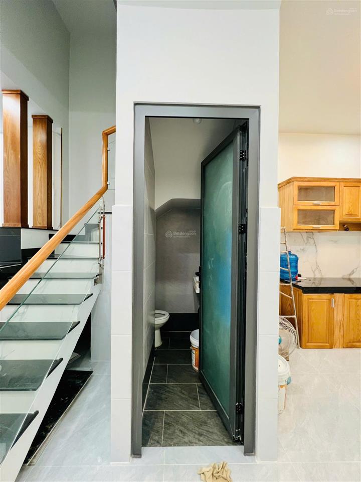 Cách mặt tiền bùi thế mỹ 10m  nhà mới full nội thất, 3.7x13m [nở hậu 3.75m] 4 tầng. giá 7.68 tỷ