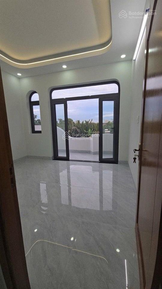 Nhà 4 tầng 4 phòng ngủ mới đẹp lung linh ngay khu trường liên cấp sát lê văn việt ~58m2 nhỉnh 6 tỷ