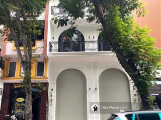 Chính chủ gửi cho thuê nhà mặt tiền 9193 trương định, p8, q3, 7.4x18m, trệt lửng 3 lầu, 0908 140 ***