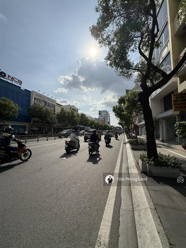 Chính chủ gửi cho thuê nhà mặt tiền 285 nguyễn văn trỗi, p10, q. phú nhuận, 11x23m, 0908 140 ***