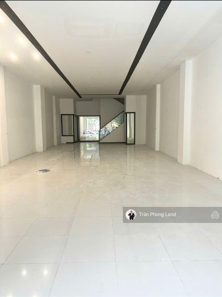 Chính chủ gửi bán nhà mặt tiền 215a215b hai bà trưng, p. võ thị sáu, q3, 7.3x24.08m, 0938 140 ***