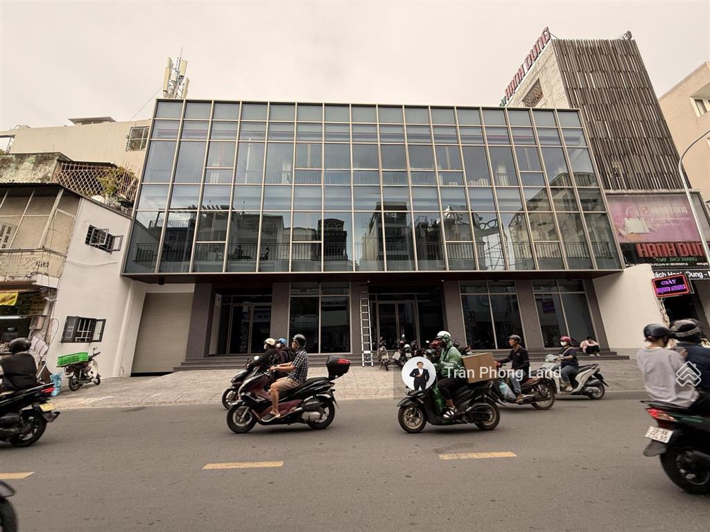 Chính chủ cho thuê nhà mặt tiền 22 trần huy liệu, p12, q. phú nhuận, 22x20m, hầm 3 lầu, 0908 140 ***